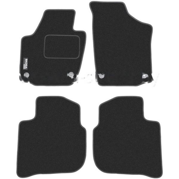 Комплект резиновых автомобильных ковриков SKODA RAPID 2012-2020