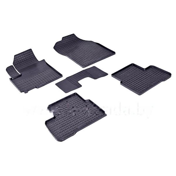 Комплект резиновых автомобильных ковриков SUZUKI SWIFT 2005-2010