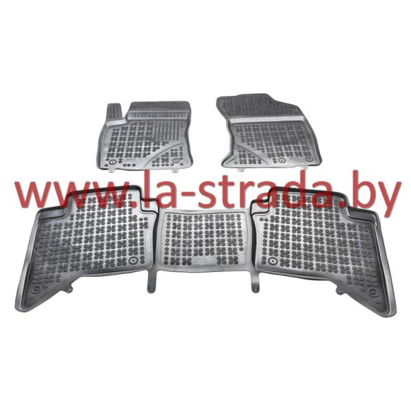 Комплект резиновых автомобильных ковриков TOYOTA HILUX 2012-2015