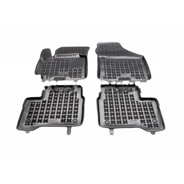 Комплект резиновых автомобильных ковриков SUZUKI SWIFT 2017-